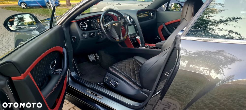 Bentley Continental GT - 20
