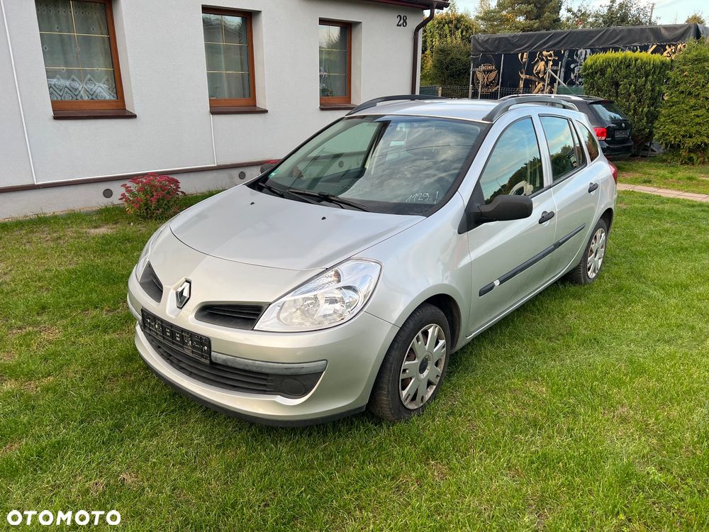 Renault Clio - 6