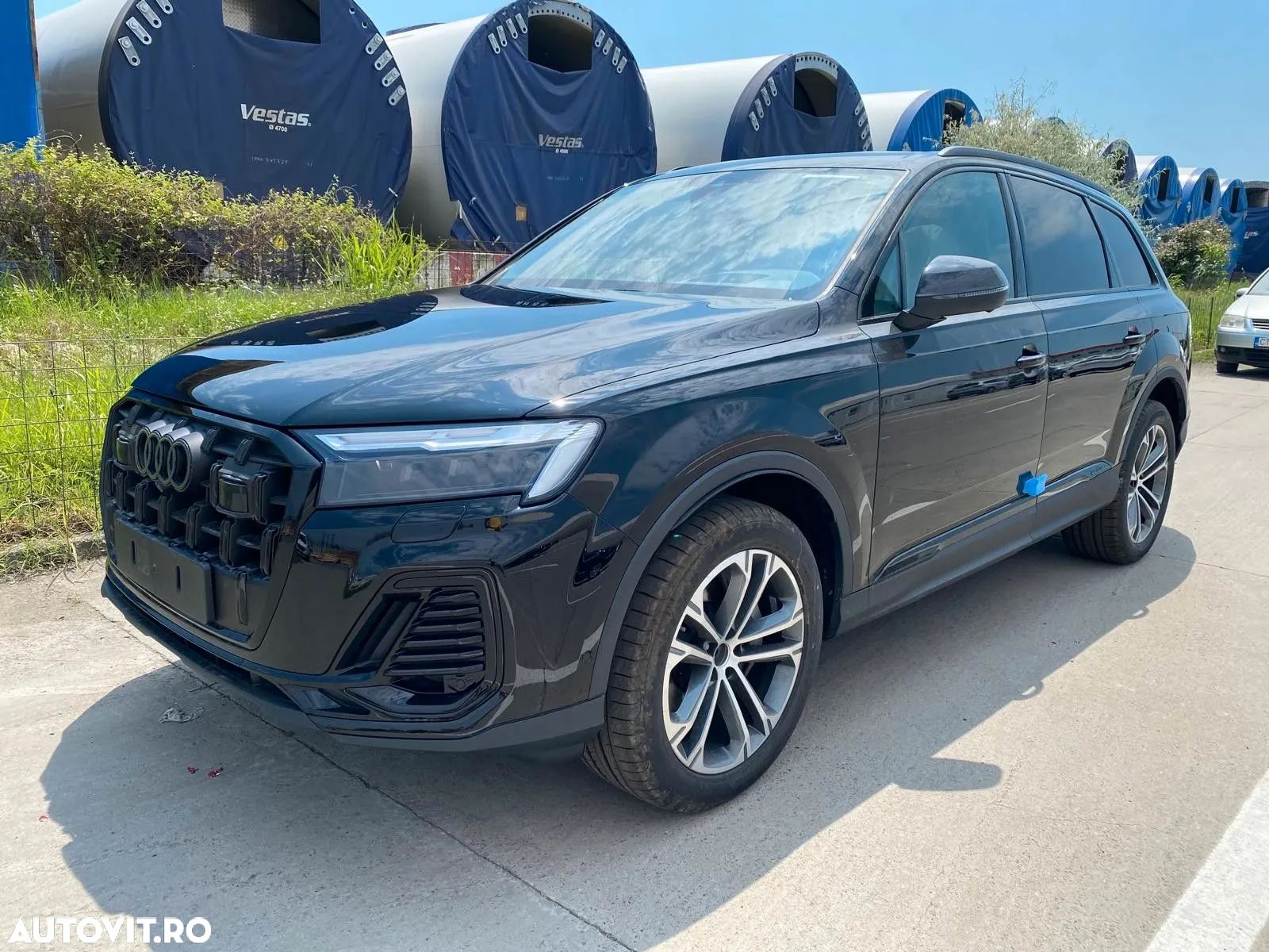 Audi Q7 - 1