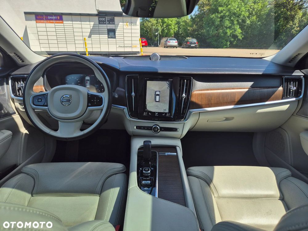 Volvo V90 Cross Country D5 AWD - 17
