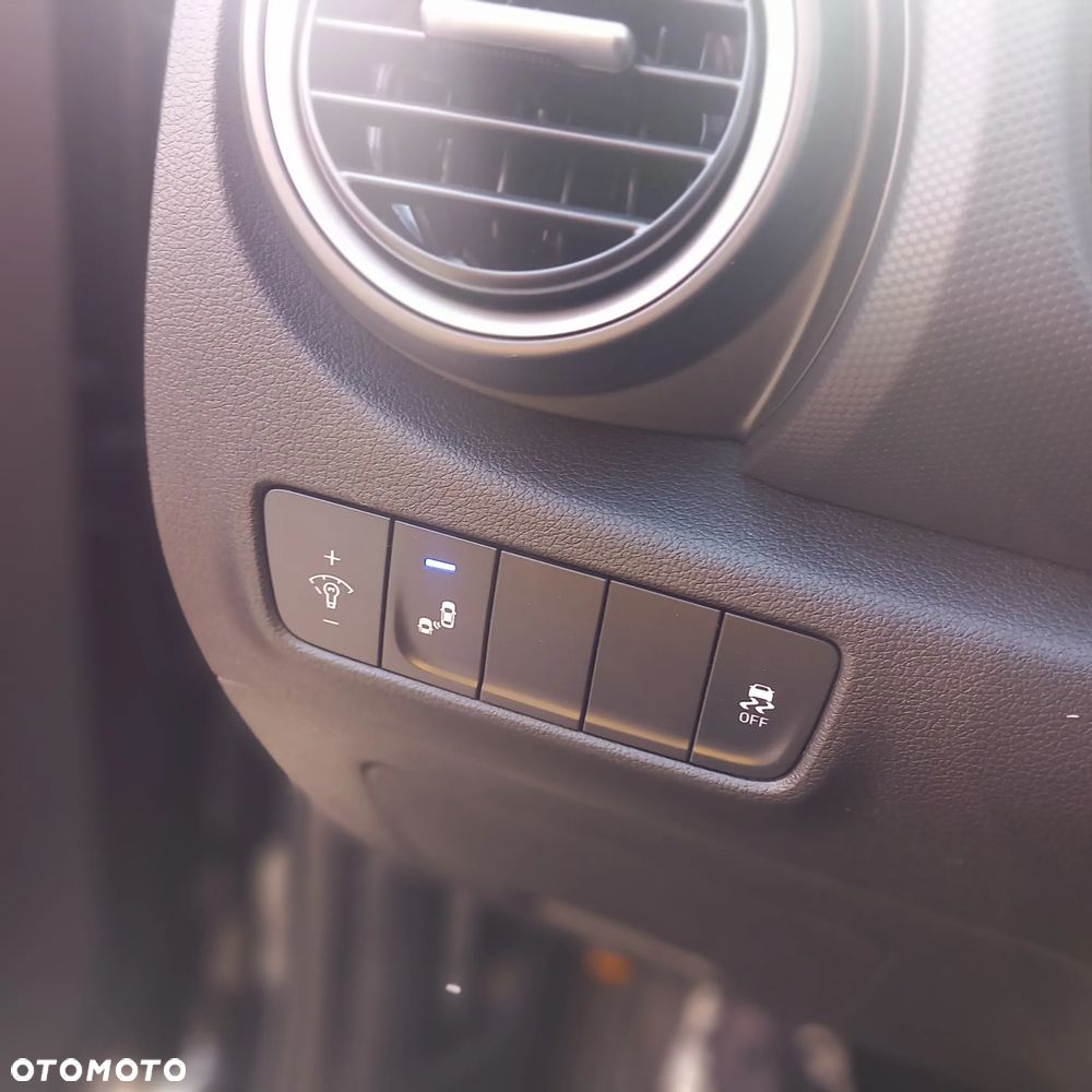 Hyundai Kona 1.6 T-GDI DCT Unique - 13