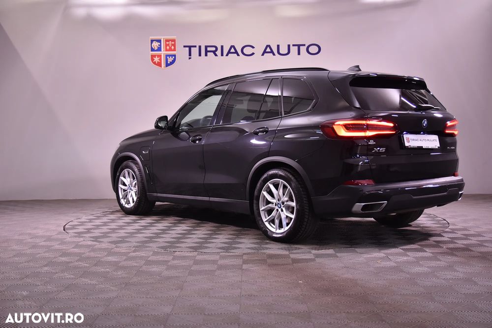 BMW X5 xDrive45e - 3