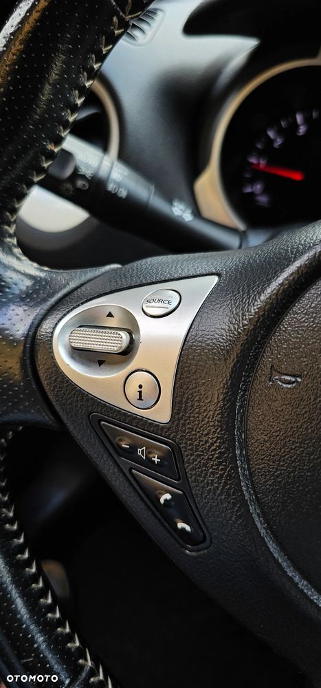 Nissan Juke 1.2 DIG-T N-Connecta - 16