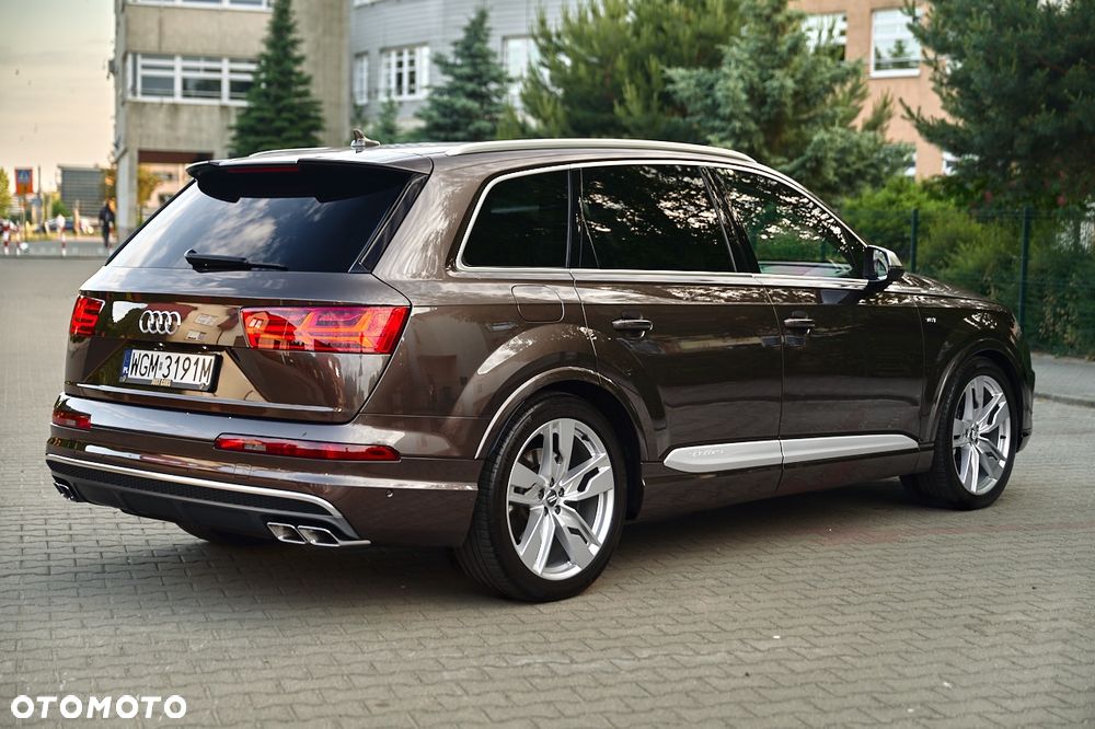 Audi SQ7 - 13