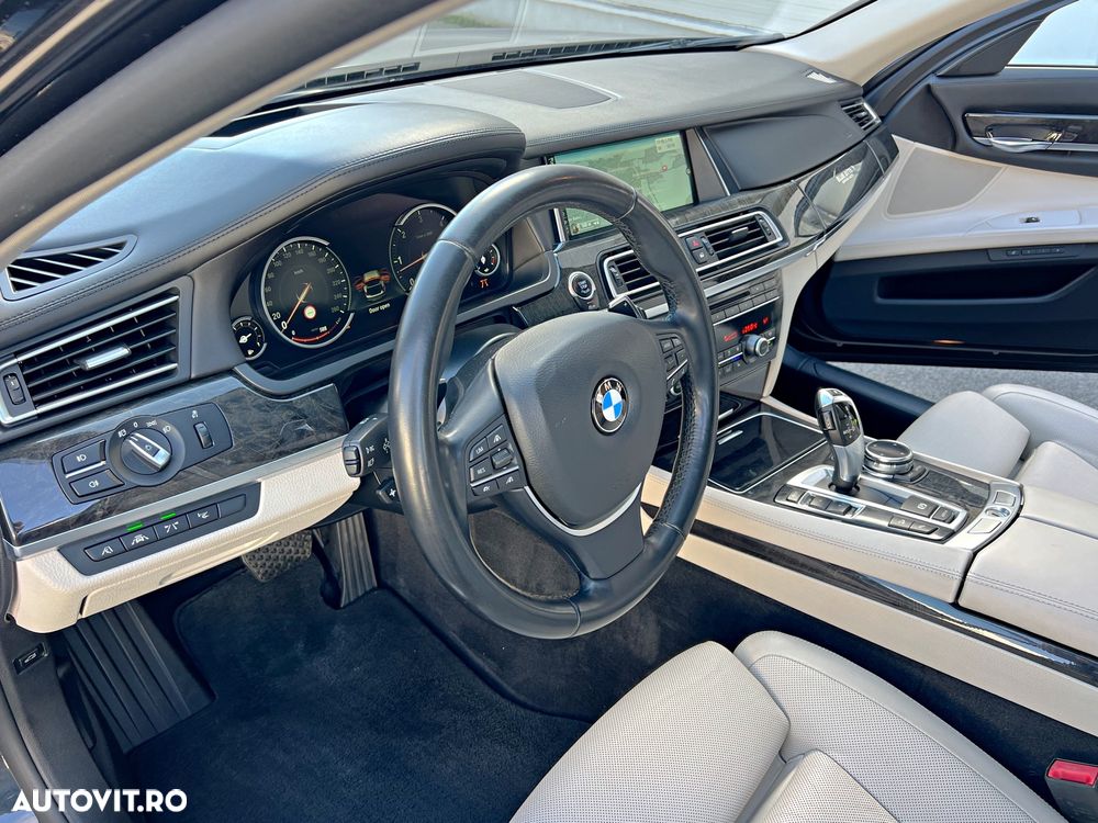 BMW Seria 7 750Ld xDrive Blue Performance Edition Exclusive - 7