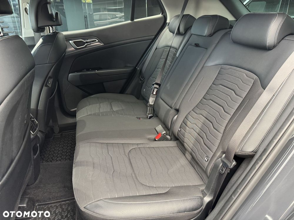 Kia Sportage 1.6 T-GDI HEV Business Line 4WD - 15