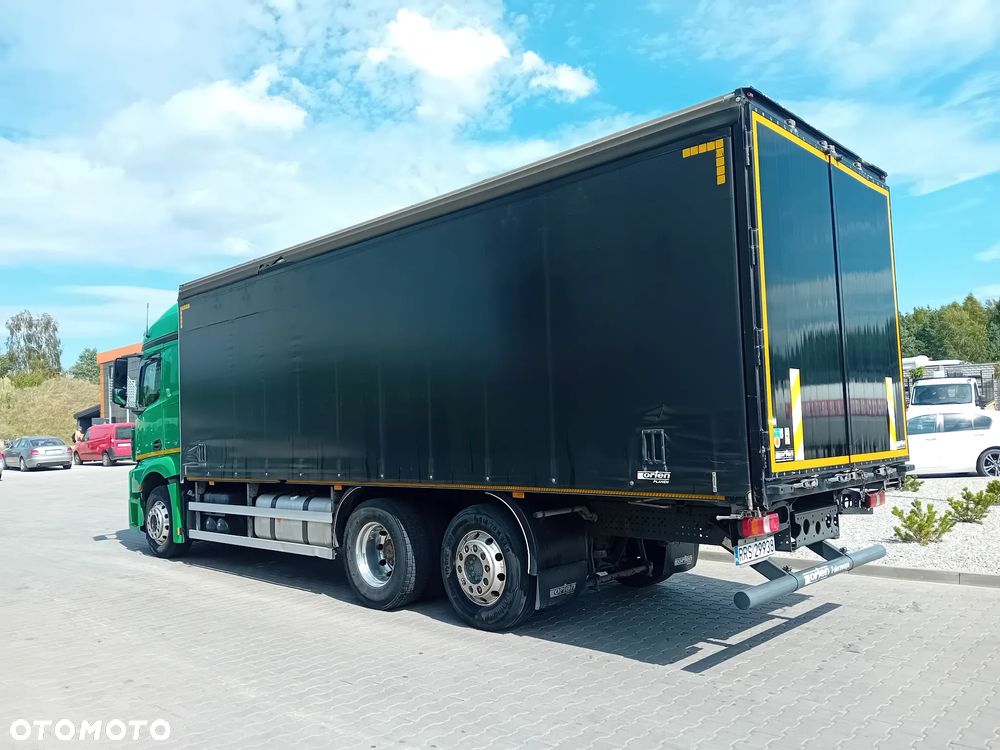Mercedes-Benz Actros 25430 - 7
