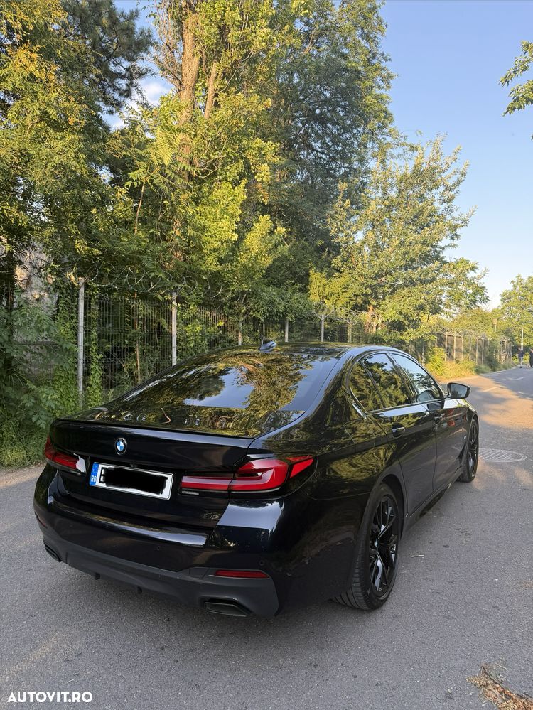 BMW Seria 5 530i xDrive AT MHEV - 3