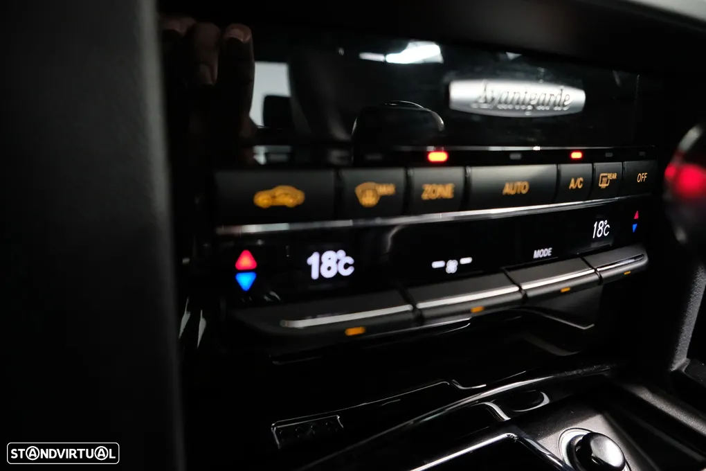 Mercedes-Benz E 250 CDi Avantgarde BE Auto. - 17
