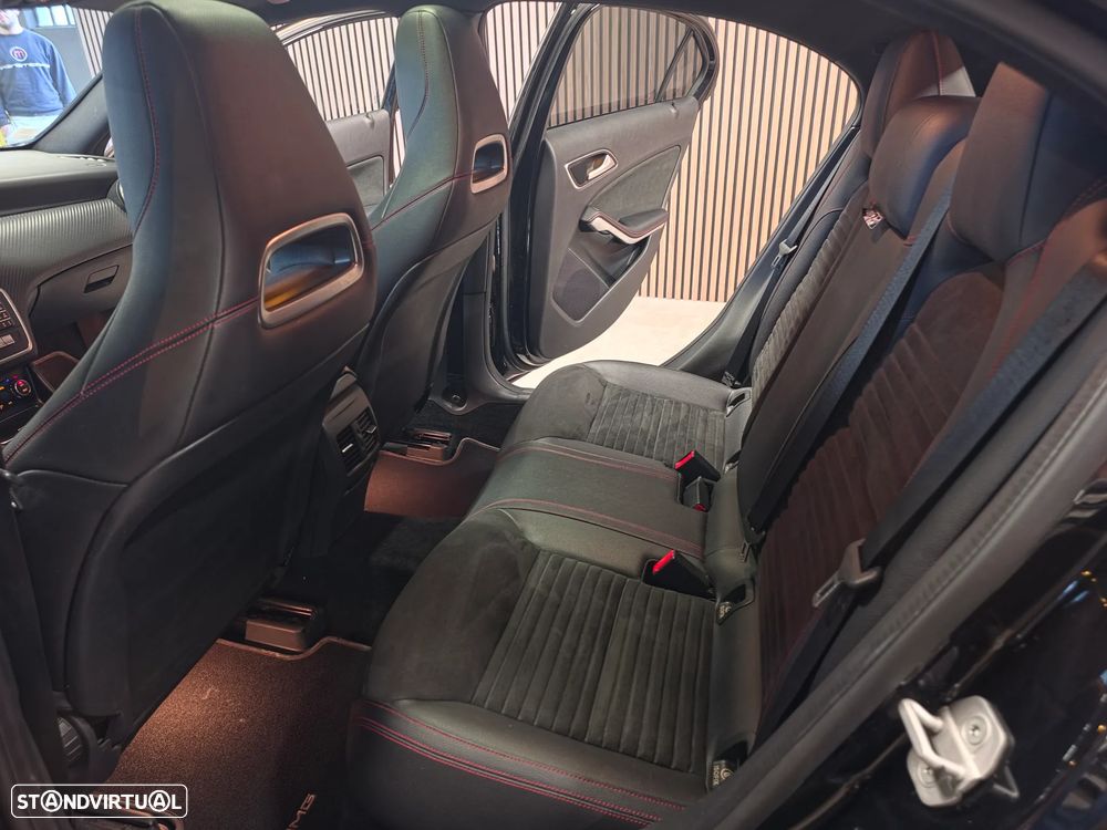 Mercedes-Benz A 200 d 7G-DCT AMG Line - 20