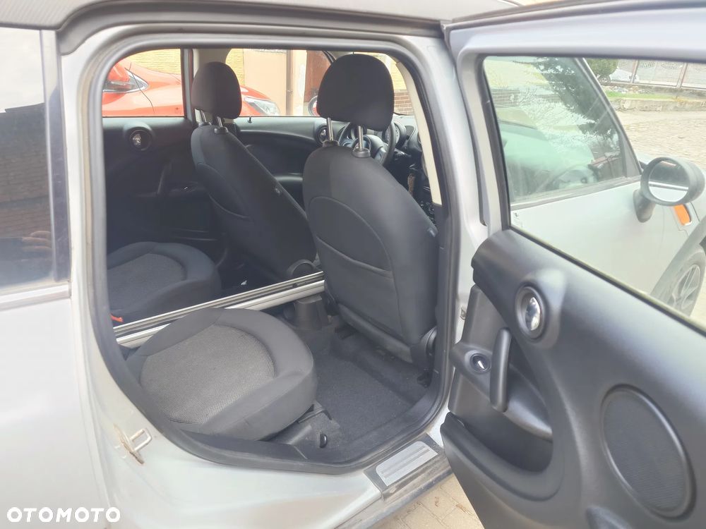 MINI Countryman One D - 6