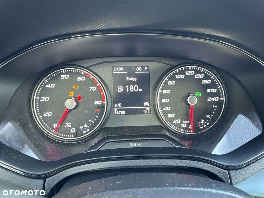 Seat Arona - 14