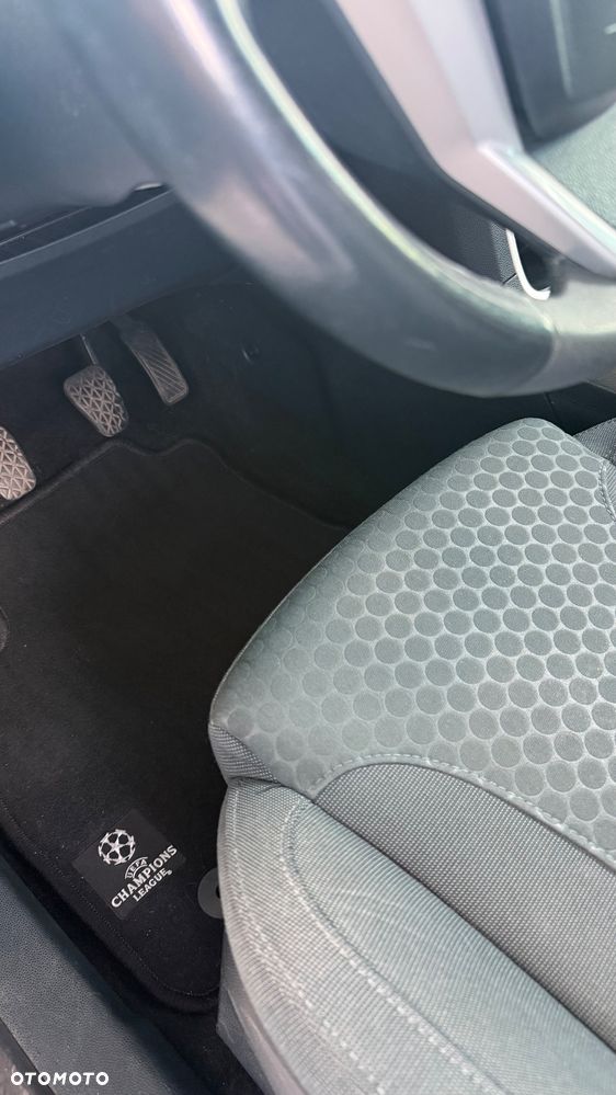 Ford Fiesta 1.6 Ti-VCT Sport - 13