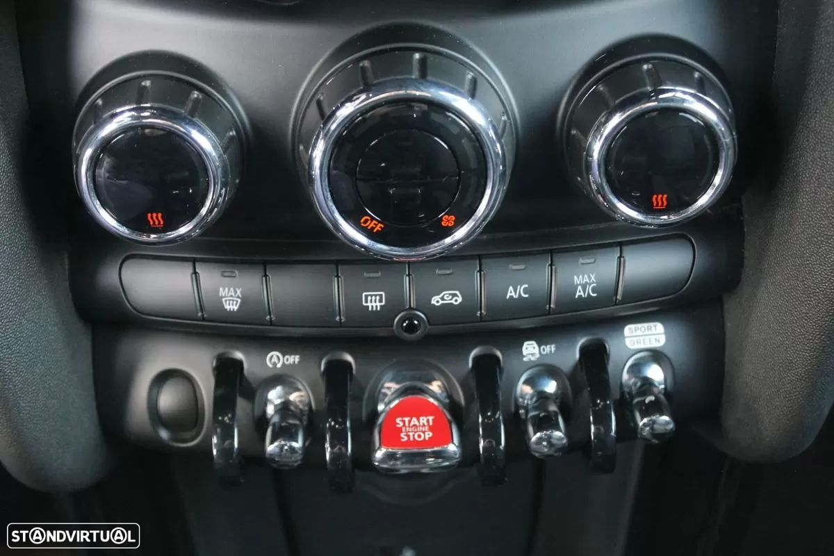 MINI 5 Portas Cooper S Auto Desportiva - 28