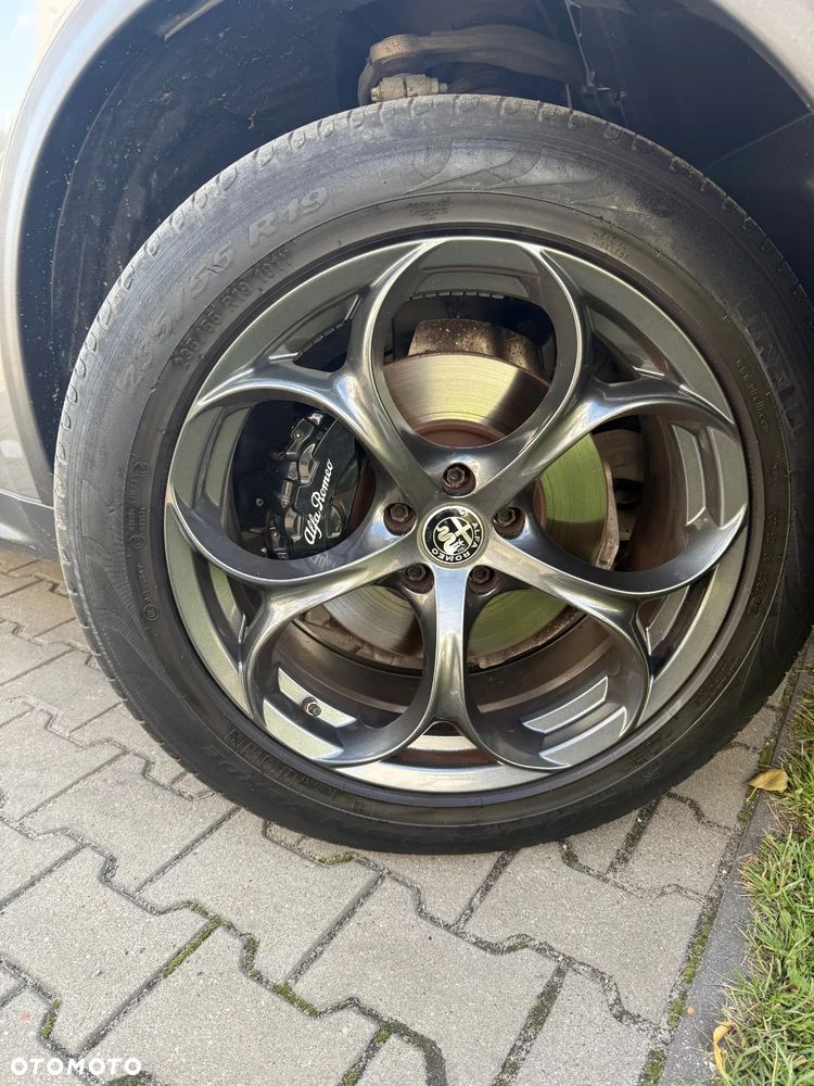 Alfa Romeo Stelvio 2.0 Turbo B-Tech Edition Q4 - 18