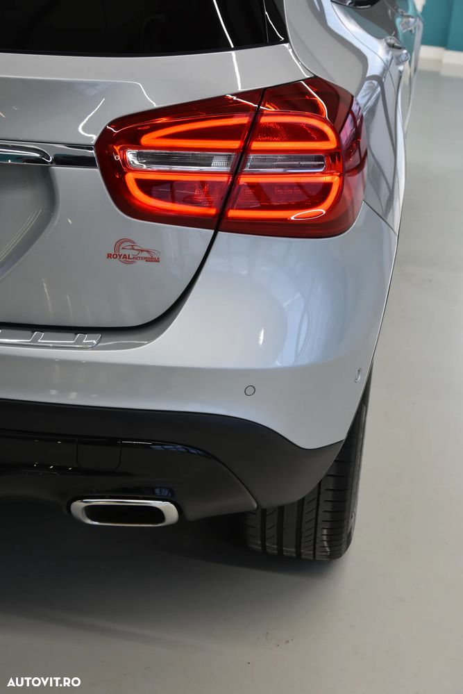 Mercedes-Benz GLA 200 AMG Line - 23