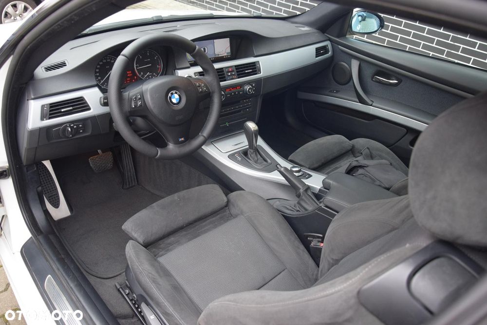 BMW Seria 3 320d - 12