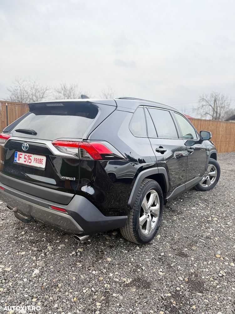 Toyota RAV4 - 5