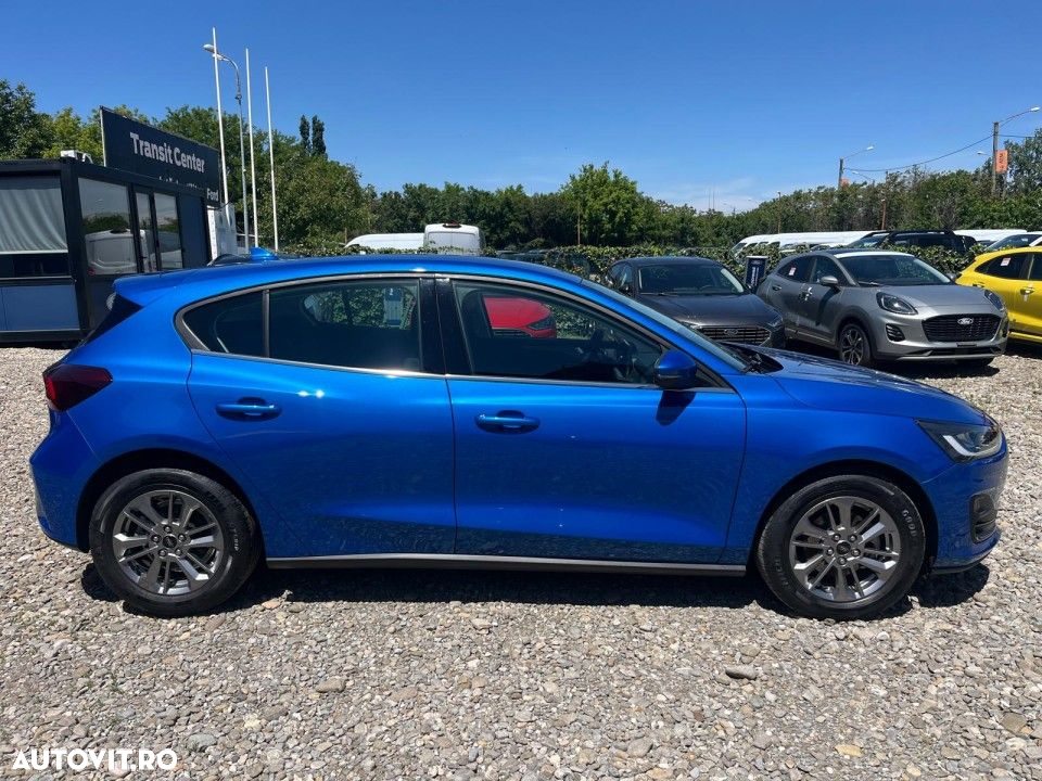 Ford Focus - 3