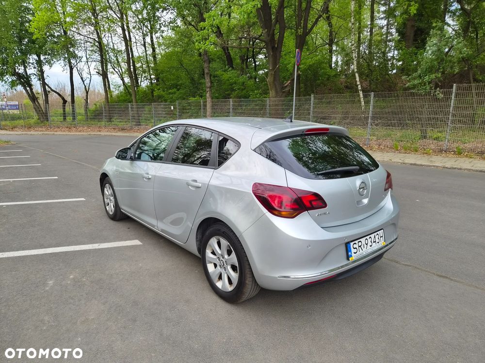 Opel Astra - 3