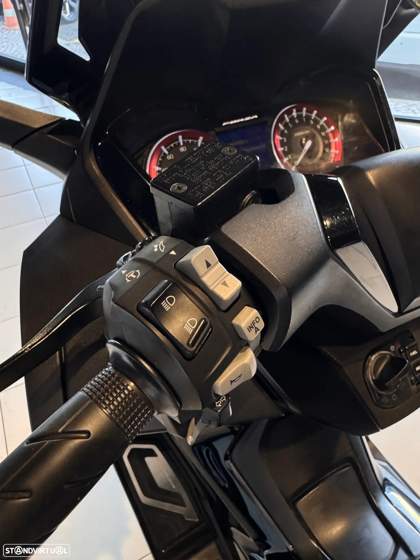 Honda Forza SPECIAL EDITION - 5