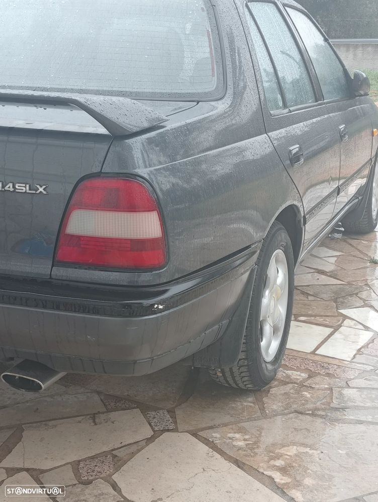 Nissan Sunny Hatchback 1.4 SLX - 16