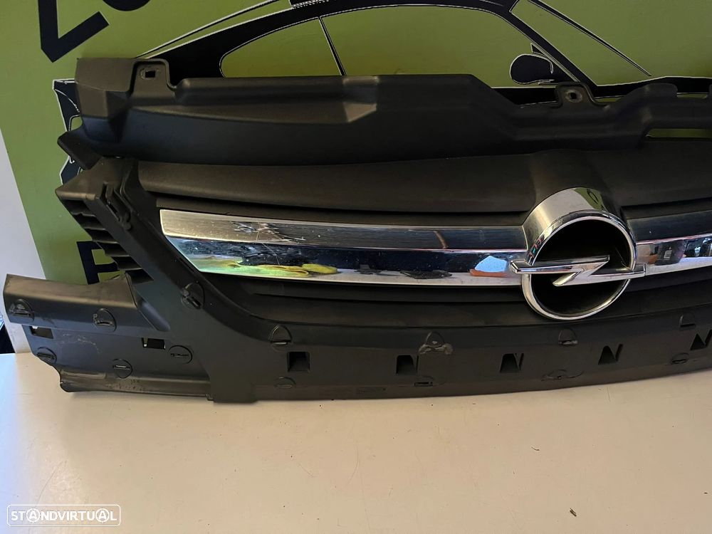 Opel Corsa C GRELHA PARA CHOQUES FRENTE - G138 - 2