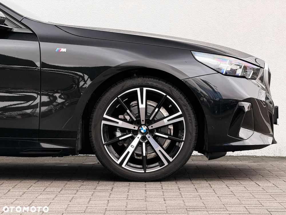 BMW Seria 5 520i - 12