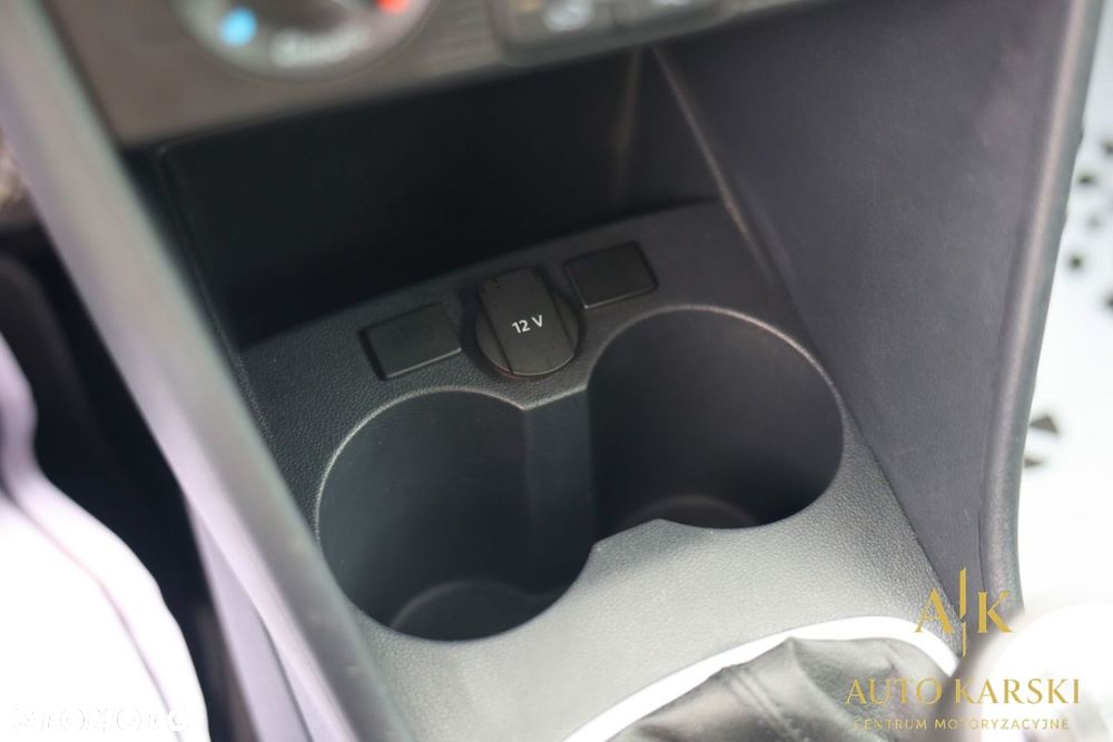Volkswagen Polo - 25