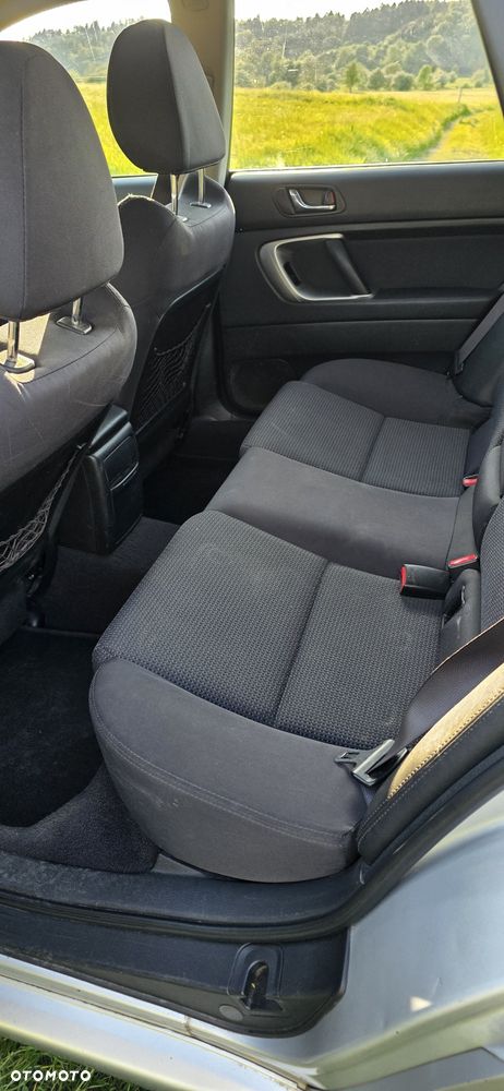 Subaru Legacy - 6