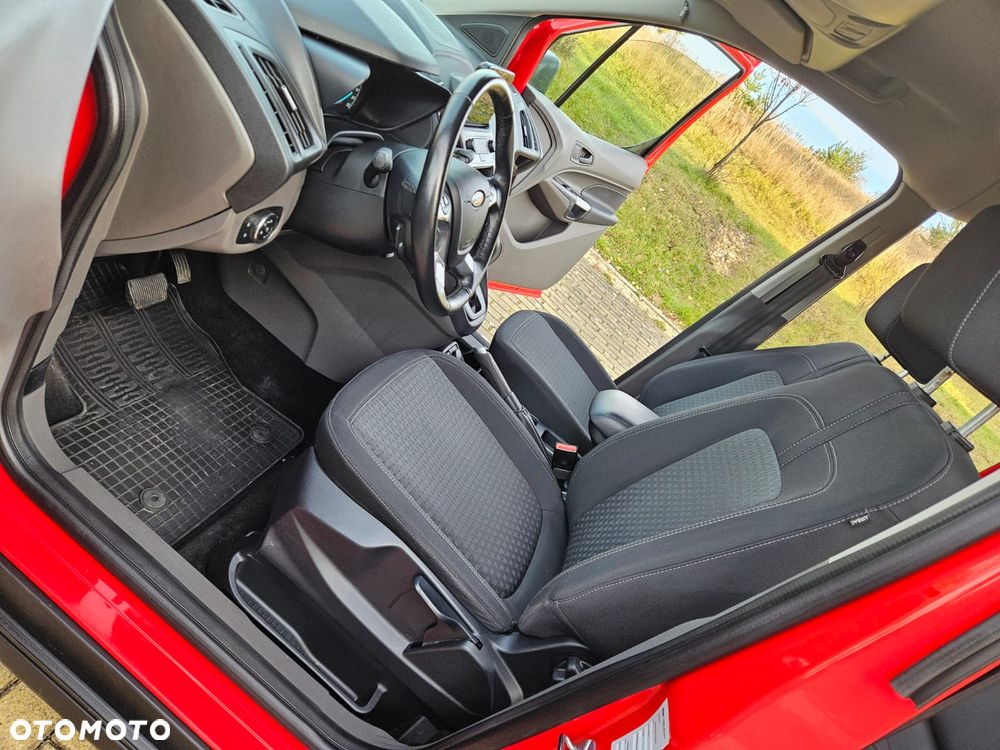 Ford Transit Connect - 14