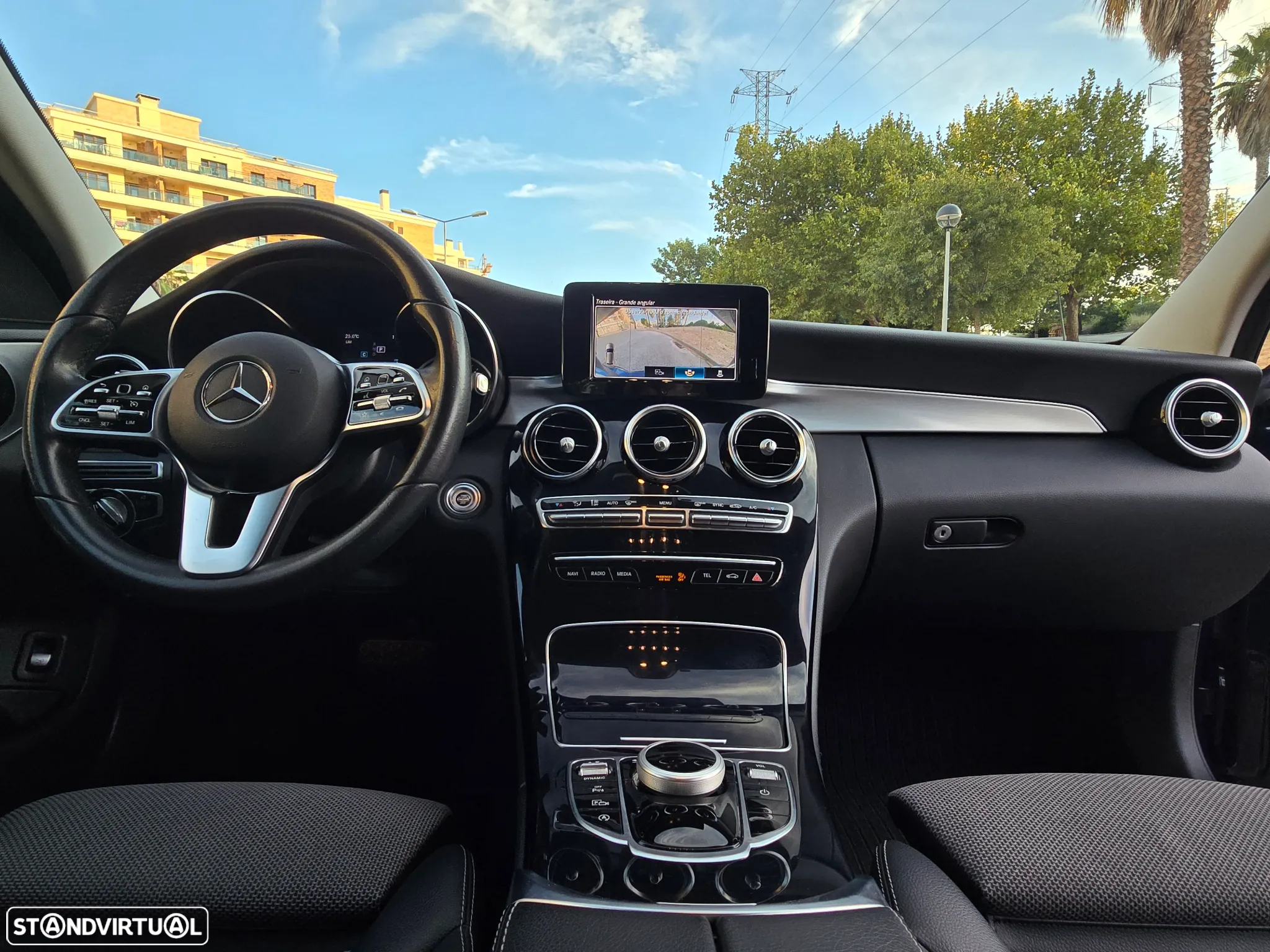Mercedes-Benz C 200 - 5