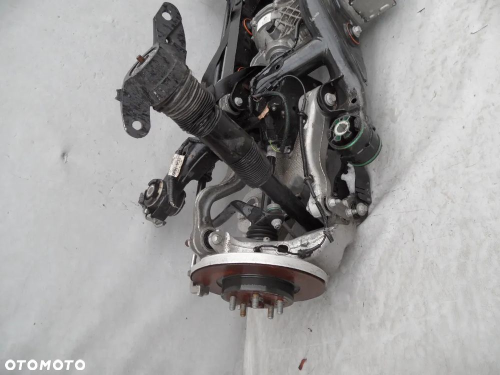 ZAWIESZENIE TYŁ SANKI TYLNE RANGE ROVER DISCOVERY SPORT L550 - 3