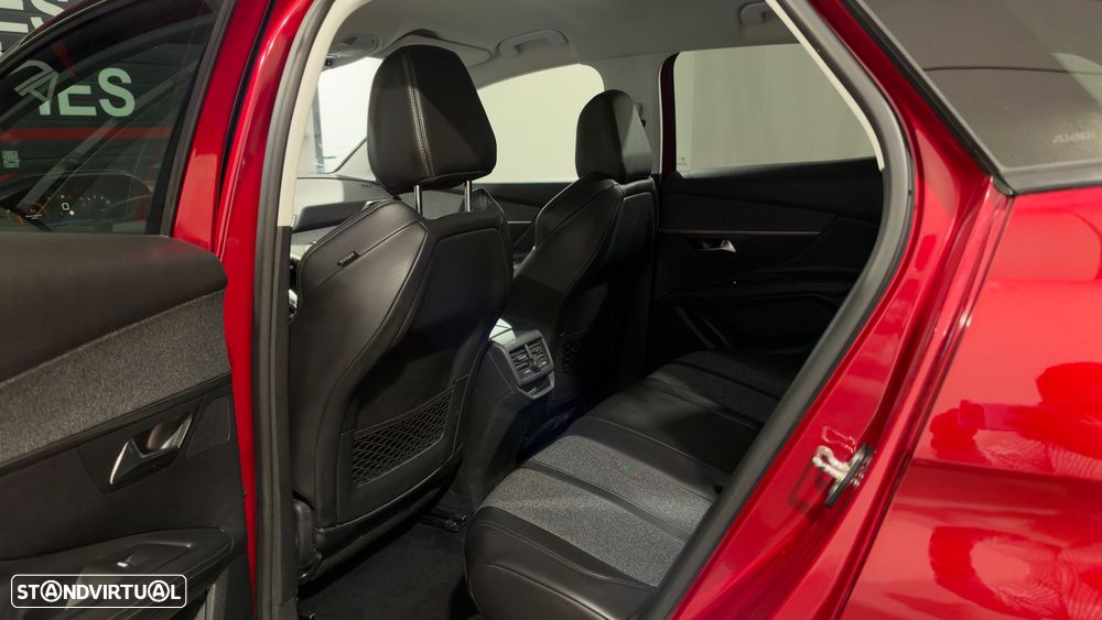 Peugeot 3008 PureTech 130 Stop & Start GPF EAT8 Allure - 13