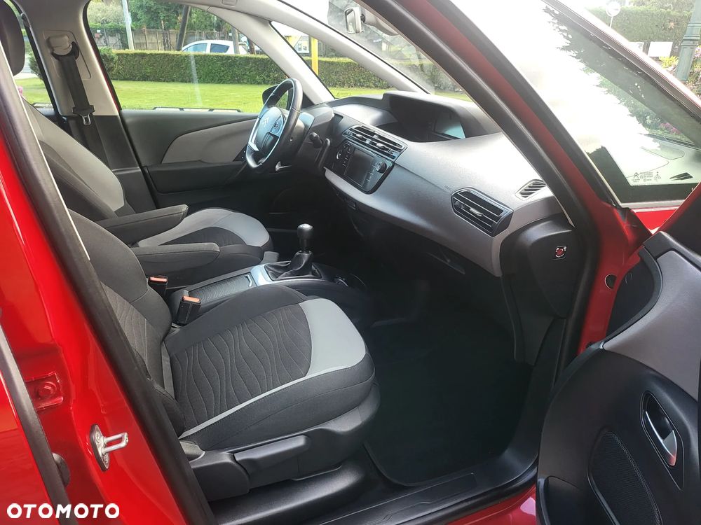 Citroën C4 Picasso e-HDi 115 Exclusive - 17