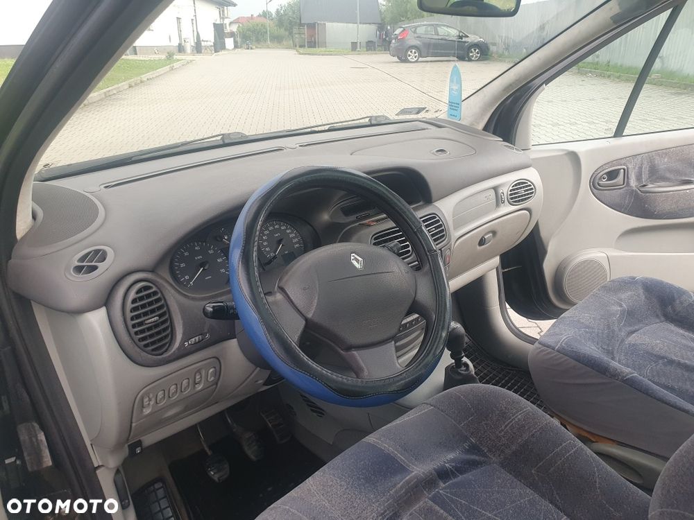 Renault Scenic - 7