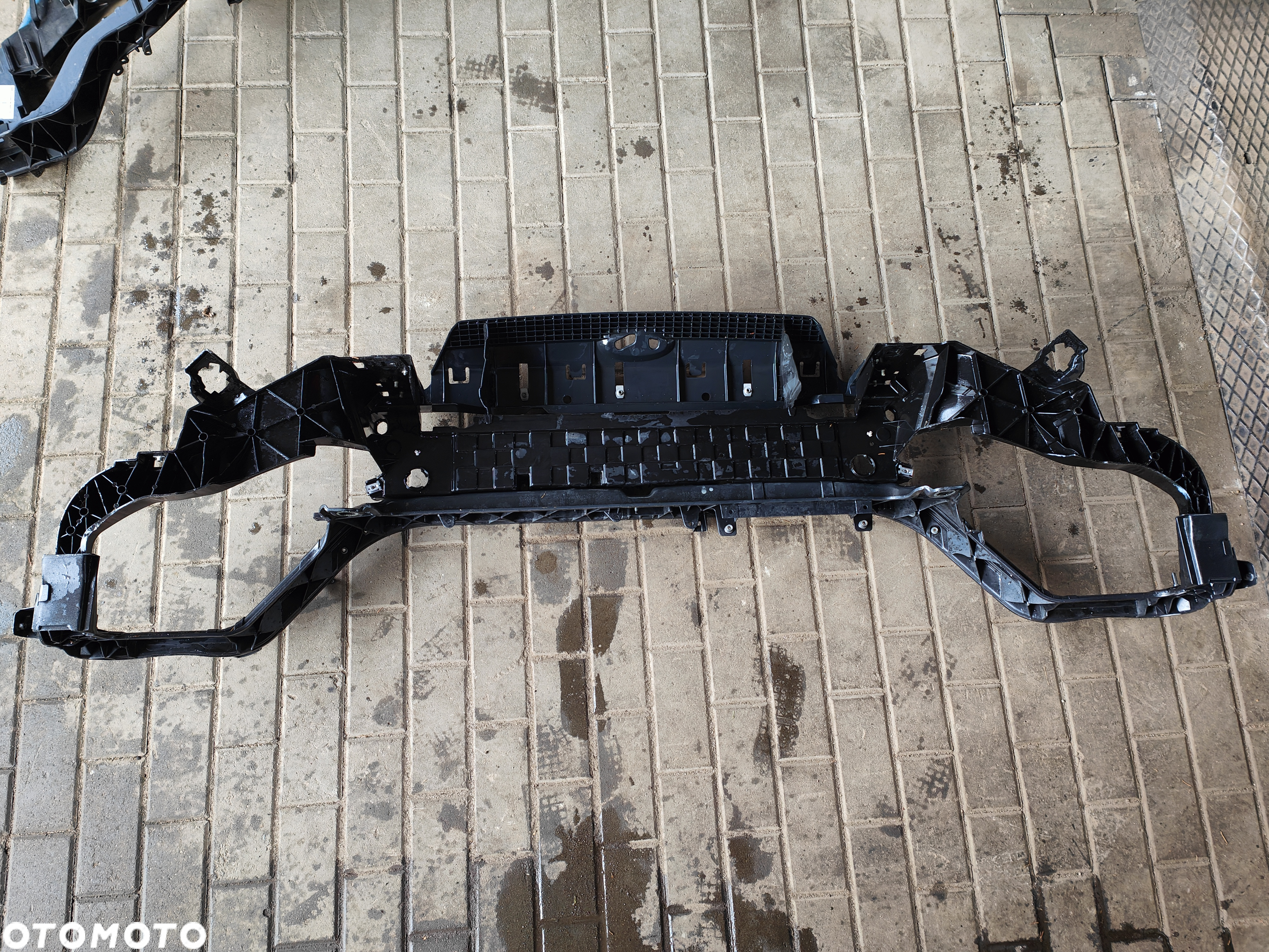Ford S-Max MK2 pas wzmocnienie przód - 2