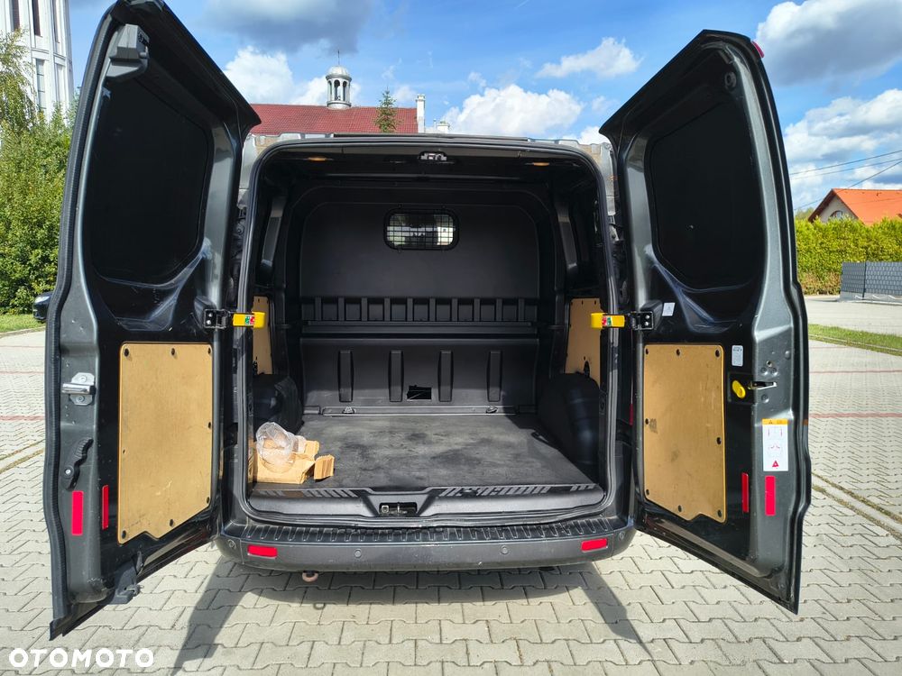 Ford Transit Custom - 33