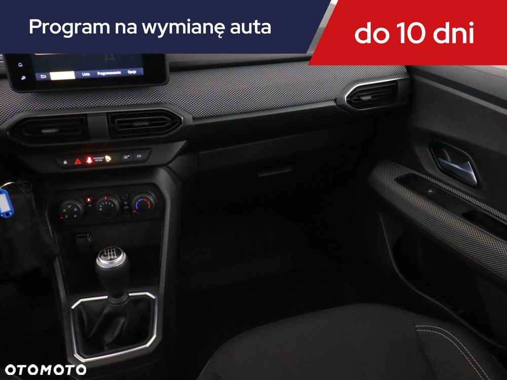 Dacia Sandero - 10
