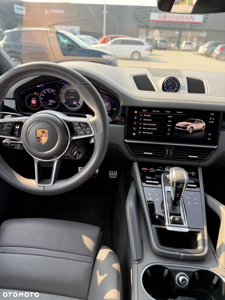 Porsche Cayenne - 19