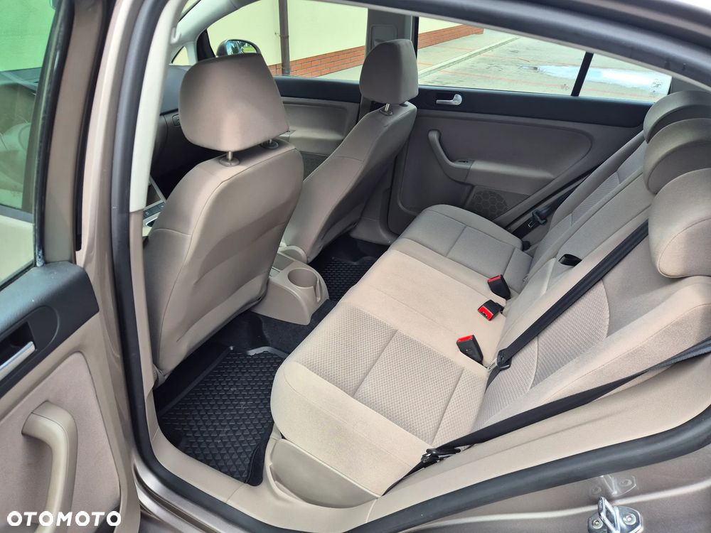 Volkswagen Golf Plus 1.6 Trendline - 15
