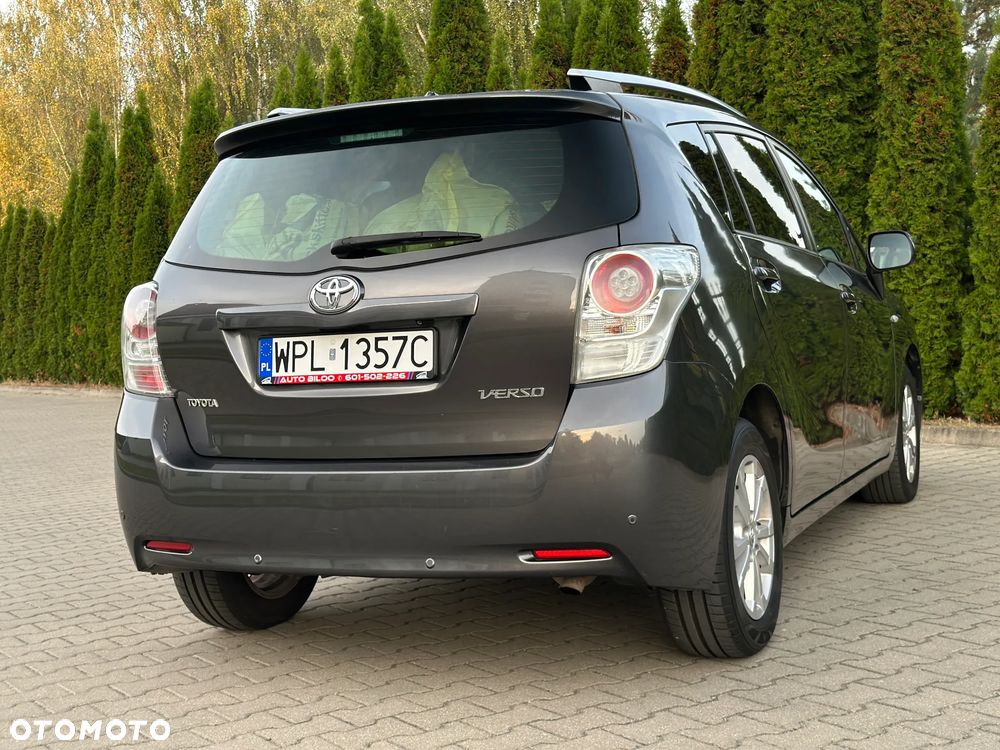 Toyota Verso - 26