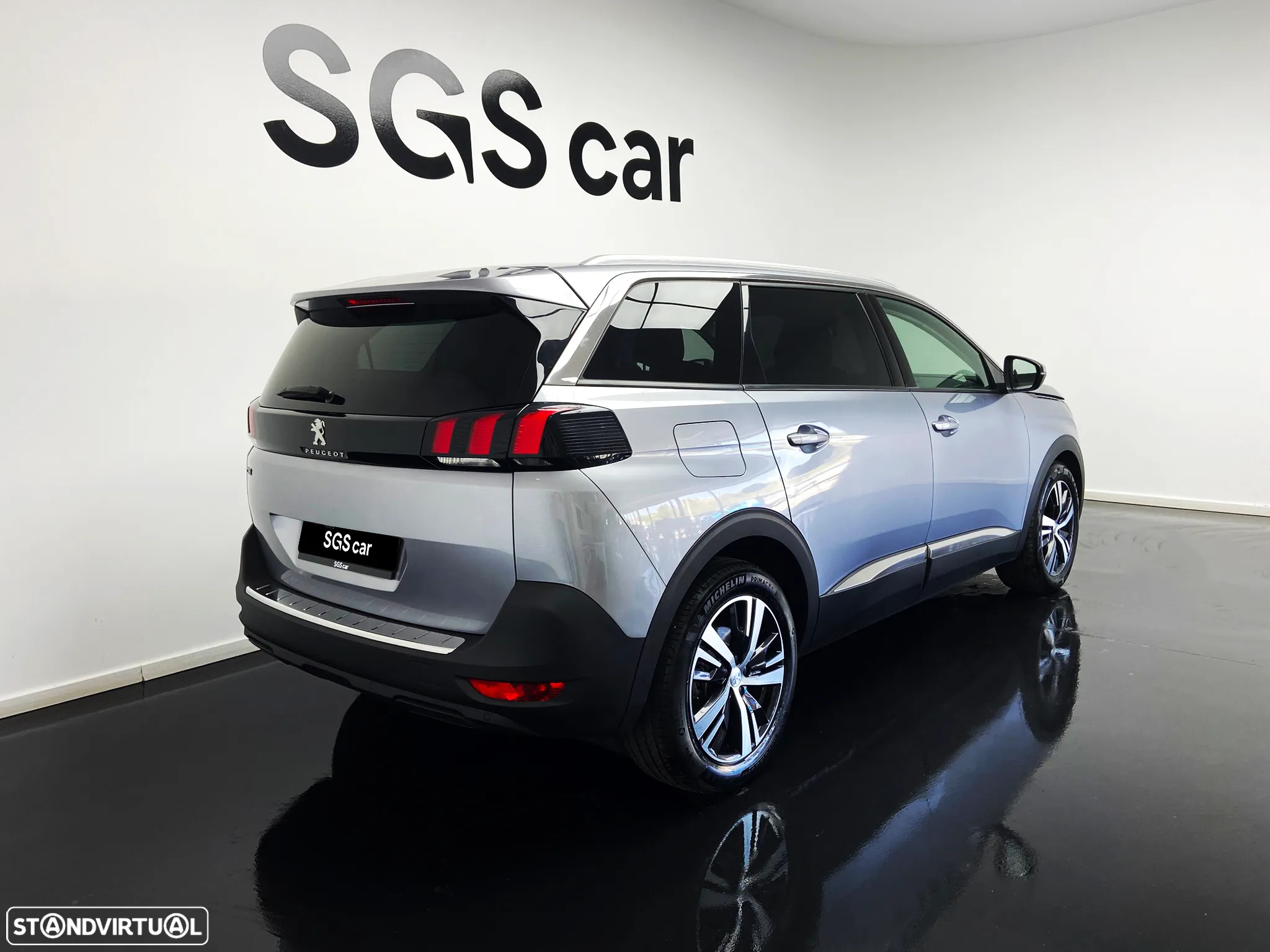 Peugeot 5008 1.5 BlueHDi Allure - 4