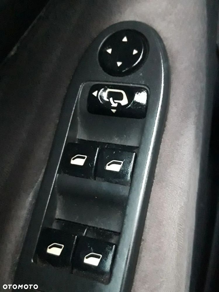 Citroën C5 1.6 HDi Dynamique - 16