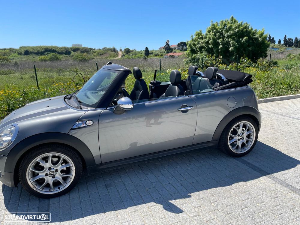 MINI Cabrio Cooper S - 4