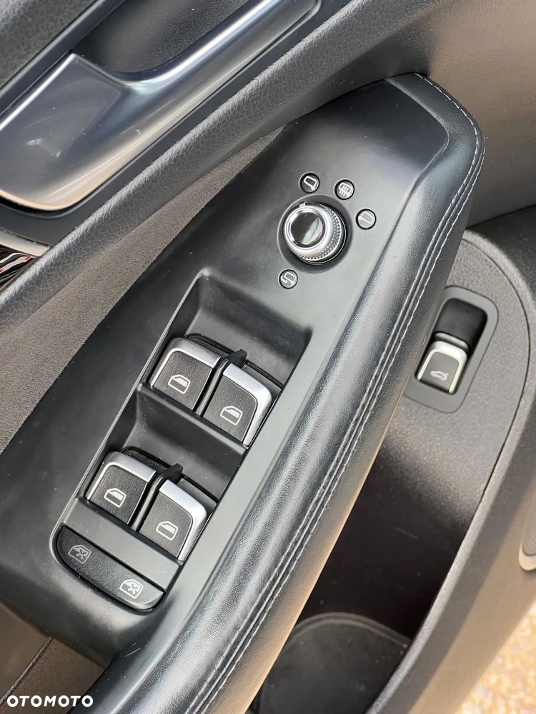 Audi Q5 2.0 TDI Quattro Design S tronic - 25