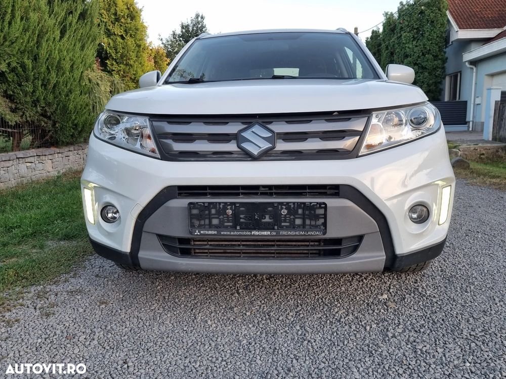 Suzuki Vitara 1.6 DDIS 4X4 Luxus - 11