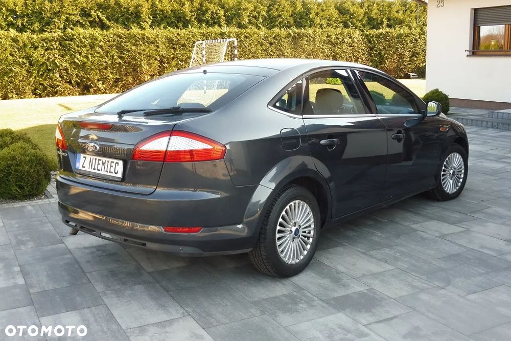Ford Mondeo 2.0 Viva Titanium - 12