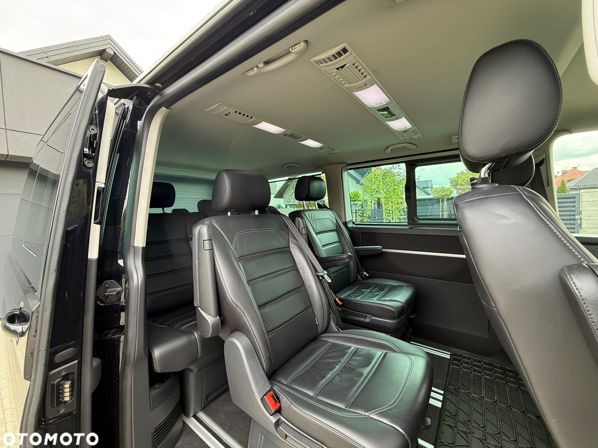 Volkswagen Multivan 2.0 BiTDI L1 Business DSG - 11