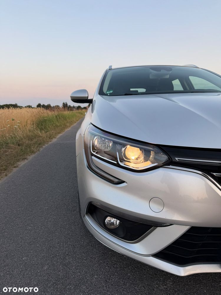 Renault Megane 1.2 16V TCe Energy Bose - 15